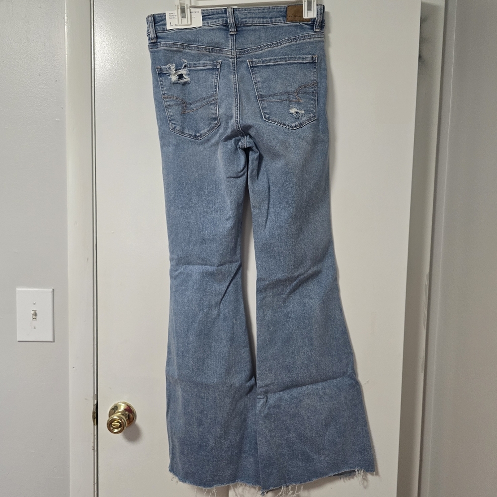 American Eagle Size 8 Super High Rise Flare Jeans